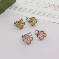 Cheap Van Cleef &amp; Arpels Earrings For Women #1344249 Replica Wholesale [$27.00 USD] [ITEM#1344249] on Replica Van Cleef &amp; Arpels Earrings