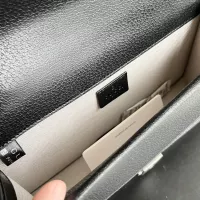Cheap Gucci AAA Quality Messenger Bags For Women #1344265 Replica Wholesale [$72.00 USD] [ITEM#1344265] on Replica Gucci AAA Quality Messenger Bags