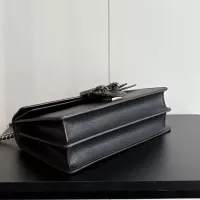 Cheap Gucci AAA Quality Messenger Bags For Women #1344273 Replica Wholesale [$85.00 USD] [ITEM#1344273] on Replica Gucci AAA Quality Messenger Bags