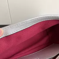Cheap Gucci AAA Quality Messenger Bags For Women #1344372 Replica Wholesale [$76.00 USD] [ITEM#1344372] on Replica Gucci AAA Quality Messenger Bags