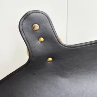 Cheap Gucci AAA Quality Messenger Bags For Women #1344387 Replica Wholesale [$85.00 USD] [ITEM#1344387] on Replica Gucci AAA Quality Messenger Bags