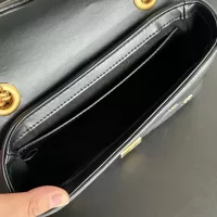 Cheap Gucci AAA Quality Messenger Bags For Women #1344389 Replica Wholesale [$82.00 USD] [ITEM#1344389] on Replica Gucci AAA Quality Messenger Bags