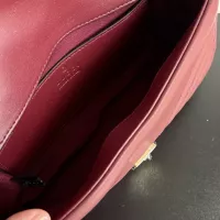 Cheap Gucci AAA Quality Messenger Bags For Women #1344420 Replica Wholesale [$76.00 USD] [ITEM#1344420] on Replica Gucci AAA Quality Messenger Bags
