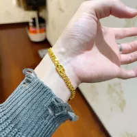 Cheap Balenciaga Bracelets #1344588 Replica Wholesale [$40.00 USD] [ITEM#1344588] on Replica Balenciaga Bracelets