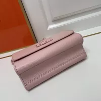 Cheap Louis Vuitton AAA Quality Messenger Bags For Women #1344648 Replica Wholesale [$115.00 USD] [ITEM#1344648] on Replica Louis Vuitton AAA Quality Messenger Bags