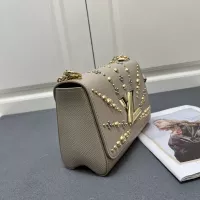 Cheap Louis Vuitton AAA Quality Messenger Bags For Women #1344820 Replica Wholesale [$122.00 USD] [ITEM#1344820] on Replica Louis Vuitton AAA Quality Messenger Bags