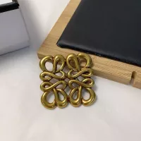 Cheap LOEWE Brooches For Women #1344866 Replica Wholesale [$23.00 USD] [ITEM#1344866] on Replica LOEWE Brooches