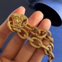 Cheap Versace Bracelets #1344920 Replica Wholesale [$32.00 USD] [ITEM#1344920] on Replica Versace Bracelets