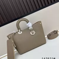 Cheap Christian Dior AAA Quality Handbags For Women #1345289 Replica Wholesale [$112.00 USD] [ITEM#1345289] on Replica Christian Dior AAA Quality Handbags