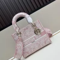 Cheap Christian Dior AAA Quality Handbags For Women #1345467 Replica Wholesale [$122.00 USD] [ITEM#1345467] on Replica Christian Dior AAA Quality Handbags