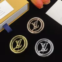 Cheap Louis Vuitton LV Brooches #1345811 Replica Wholesale [$25.00 USD] [ITEM#1345811] on Replica Louis Vuitton LV Brooches