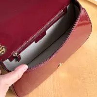 Cheap Gucci AAA Quality Messenger Bags For Women #1346786 Replica Wholesale [$80.00 USD] [ITEM#1346786] on Replica Gucci AAA Quality Messenger Bags