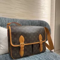 Cheap Louis Vuitton AAA Man Messenger Bags #1349233 Replica Wholesale [$202.00 USD] [ITEM#1349233] on Replica Louis Vuitton AAA Man Messenger Bags