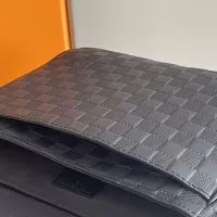 Cheap Louis Vuitton AAA Man Messenger Bags #1349387 Replica Wholesale [$165.00 USD] [ITEM#1349387] on Replica Louis Vuitton AAA Man Messenger Bags