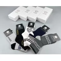 Cheap Versace Socks For Men #1349591 Replica Wholesale [$25.00 USD] [ITEM#1349591] on Replica Versace Socks