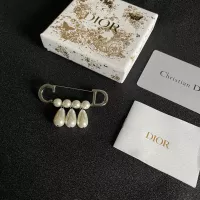 Cheap Christian Dior Brooches For Women #1350968 Replica Wholesale [$32.00 USD] [ITEM#1350968] on Replica Christian Dior Brooches