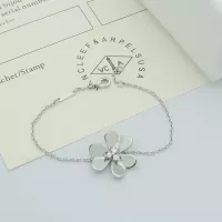 Cheap Van Cleef &amp; Arpels Bracelets For Women #1351814 Replica Wholesale [$25.00 USD] [ITEM#1351814] on Replica Van Cleef &amp; Arpels Bracelets
