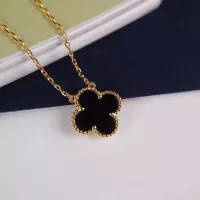 Cheap Van Cleef &amp; Arpels Necklaces For Women #1351868 Replica Wholesale [$23.00 USD] [ITEM#1351868] on Replica Van Cleef &amp; Arpels Necklaces