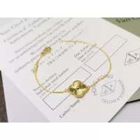 Cheap Van Cleef &amp; Arpels Bracelets For Women #1351881 Replica Wholesale [$25.00 USD] [ITEM#1351881] on Replica Van Cleef &amp; Arpels Bracelets