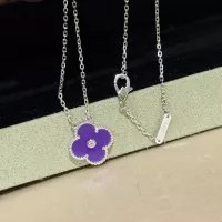 Cheap Van Cleef &amp; Arpels Necklaces For Women #1351898 Replica Wholesale [$52.00 USD] [ITEM#1351898] on Replica Van Cleef &amp; Arpels Necklaces