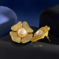 Cheap Valentino Earrings For Women #1352269 Replica Wholesale [$34.00 USD] [ITEM#1352269] on Replica Valentino Earrings