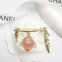 Cheap Chanel Brooches For Women #1352370 Replica Wholesale [$38.00 USD] [ITEM#1352370] on Replica Chanel Brooches