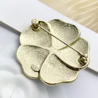Cheap Chanel Brooches For Women #1352372 Replica Wholesale [$32.00 USD] [ITEM#1352372] on Replica Chanel Brooches