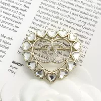 Cheap Chanel Brooches For Women #1352374 Replica Wholesale [$34.00 USD] [ITEM#1352374] on Replica Chanel Brooches