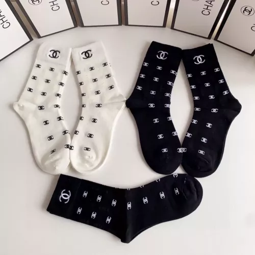 Cheap Chanel Socks #1352874 Replica Wholesale [$29.00 USD] [ITEM#1352874] on Replica Chanel Socks