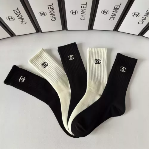 Cheap Chanel Socks #1352879 Replica Wholesale [$29.00 USD] [ITEM#1352879] on Replica Chanel Socks