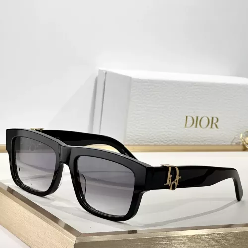 Christian Dior AAA Quality Sunglasses #1353039