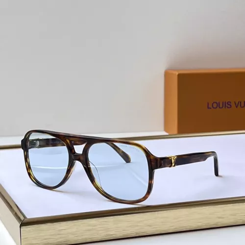 Louis Vuitton AAA Quality Sunglasses #1353205