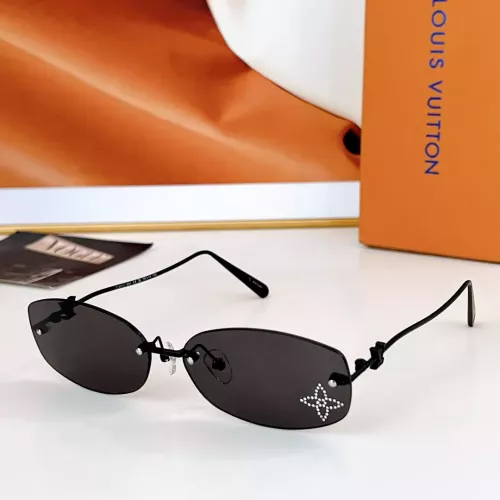 Louis Vuitton AAA Quality Sunglasses #1353221