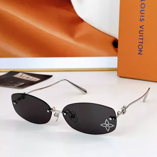 Louis Vuitton AAA Quality Sunglasses #1353222