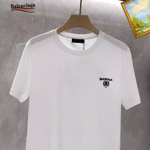 Cheap Balenciaga T-Shirts Short Sleeved For Unisex #1353611 Replica Wholesale [$25.00 USD] [ITEM#1353611] on Replica Balenciaga T-Shirts