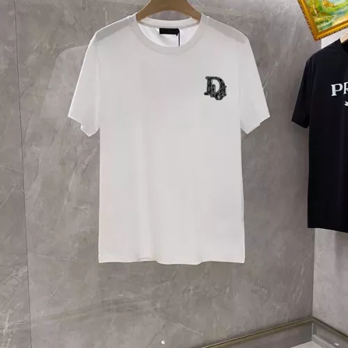 Christian Dior T-Shirts Short Sleeved For Unisex #1353619