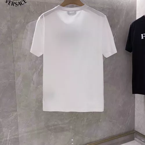 Cheap Versace T-Shirts Short Sleeved For Unisex #1353647 Replica Wholesale [$25.00 USD] [ITEM#1353647] on Replica Versace T-Shirts