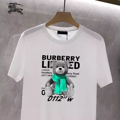 Cheap Burberry T-Shirts Short Sleeved For Unisex #1353661 Replica Wholesale [$25.00 USD] [ITEM#1353661] on Replica Burberry T-Shirts