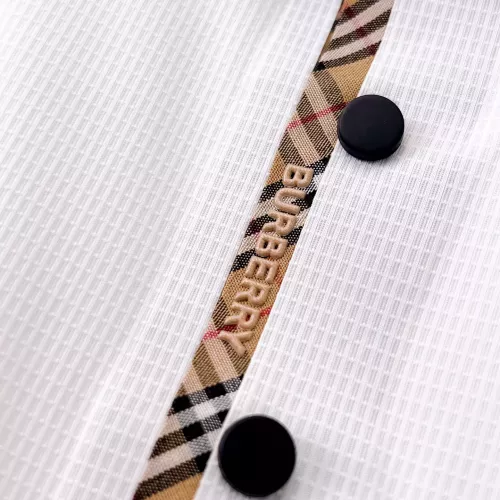 Cheap Burberry T-Shirts Short Sleeved For Men #1353703 Replica Wholesale [$48.00 USD] [ITEM#1353703] on Replica Burberry T-Shirts