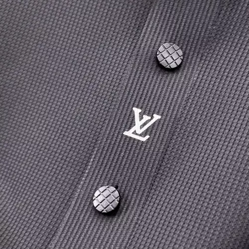 Cheap Louis Vuitton LV T-Shirts Short Sleeved For Men #1353772 Replica Wholesale [$48.00 USD] [ITEM#1353772] on Replica Louis Vuitton LV T-Shirts