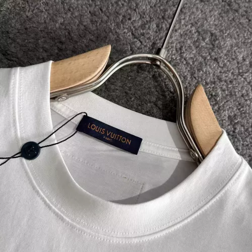 Cheap Louis Vuitton LV T-Shirts Short Sleeved For Men #1354277 Replica Wholesale [$40.00 USD] [ITEM#1354277] on Replica Louis Vuitton LV T-Shirts