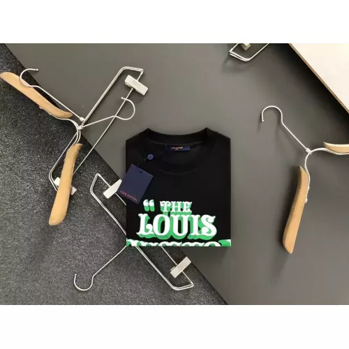 Cheap Louis Vuitton LV T-Shirts Short Sleeved For Men #1354285 Replica Wholesale [$40.00 USD] [ITEM#1354285] on Replica Louis Vuitton LV T-Shirts