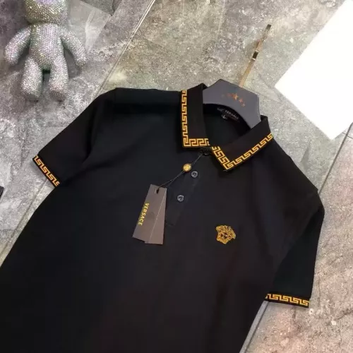 Cheap Versace T-Shirts Short Sleeved For Men #1354468 Replica Wholesale [$34.00 USD] [ITEM#1354468] on Replica Versace T-Shirts