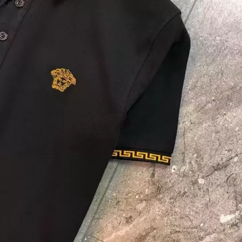 Cheap Versace T-Shirts Short Sleeved For Men #1354468 Replica Wholesale [$34.00 USD] [ITEM#1354468] on Replica Versace T-Shirts