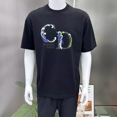 Cheap Christian Dior T-Shirts Short Sleeved For Unisex #1354683 Replica Wholesale [$72.00 USD] [ITEM#1354683] on Replica Christian Dior T-Shirts