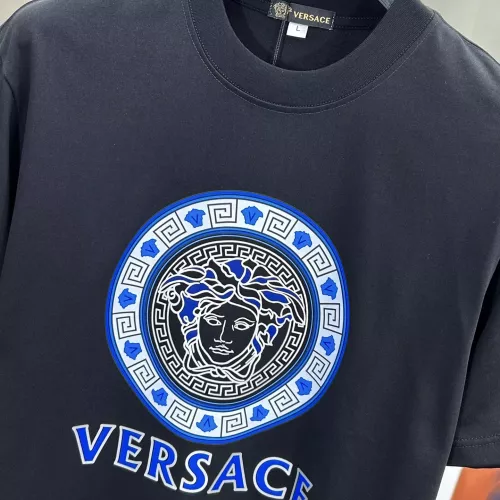 Cheap Versace T-Shirts Short Sleeved For Men #1354714 Replica Wholesale [$60.00 USD] [ITEM#1354714] on Replica Versace T-Shirts