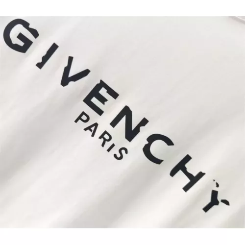 Cheap Givenchy T-Shirts Short Sleeved For Men #1354918 Replica Wholesale [$42.00 USD] [ITEM#1354918] on Replica Givenchy T-Shirts