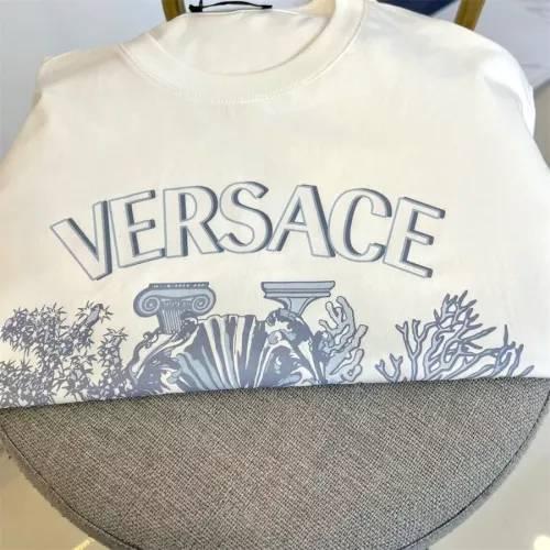 Cheap Versace T-Shirts Short Sleeved For Men #1354922 Replica Wholesale [$45.00 USD] [ITEM#1354922] on Replica Versace T-Shirts