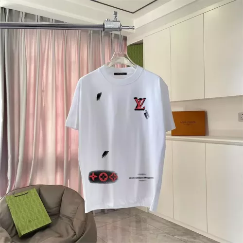 Cheap Louis Vuitton LV T-Shirts Short Sleeved For Unisex #1354942 Replica Wholesale [$42.00 USD] [ITEM#1354942] on Replica Louis Vuitton LV T-Shirts