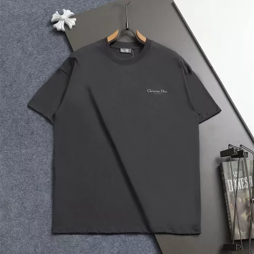 Cheap Christian Dior T-Shirts Short Sleeved For Unisex #1355056 Replica Wholesale [$39.00 USD] [ITEM#1355056] on Replica Christian Dior T-Shirts